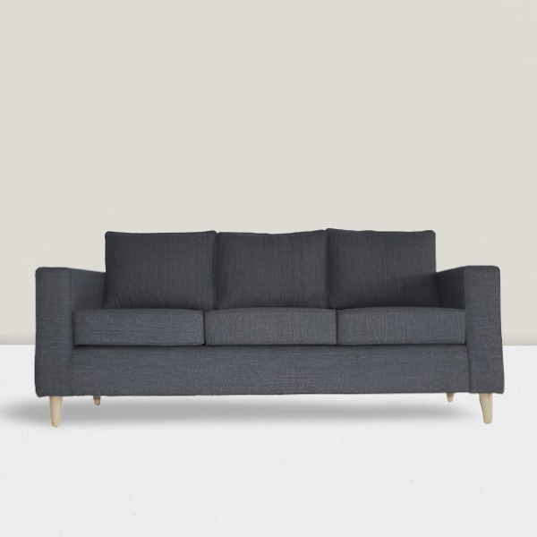 Range Piece 30 in a contemporary living room